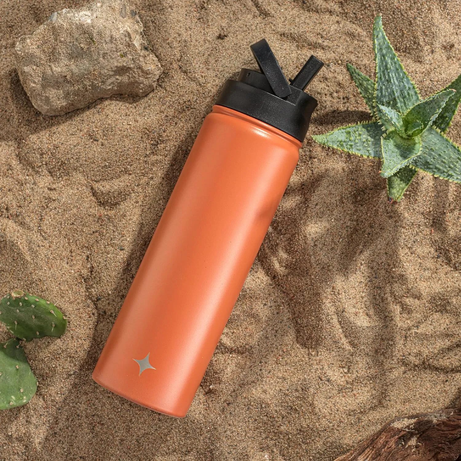JoyJolt Triple Insulated Water Bottle with Straw Lid AND Flip Lid! 22oz Water Bottle, 12 Hour Hot/Cold Vacuum Insulated Stainless Steel Water Bottle. BPA-Free Leakproof Water Bottles - Thermos Bottle
